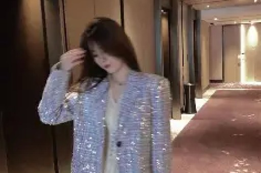 与关晓彤分手真相大白！鹿晗近况曝光私生活被扒只是冰山一角