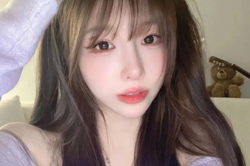 继关晓彤遭制片人背刺后千万网红董赤赤再曝娱乐圈猛料